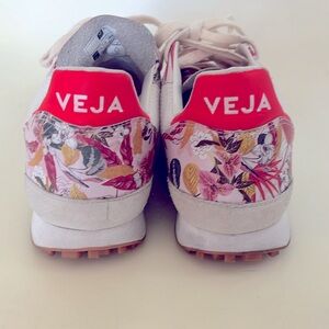 Veja Holiday Sneaker in Arctic Yucca Orange